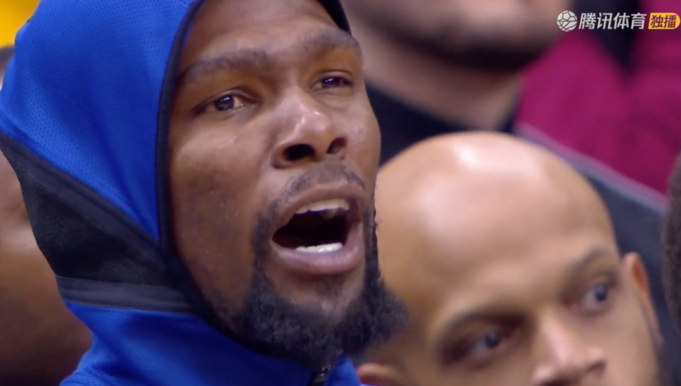 出色发挥引发热议!,TheShy在篮网比赛中爆冷引发球迷热议 出色发挥引发热议!,TheShy在篮网比赛中爆冷引发球迷热议