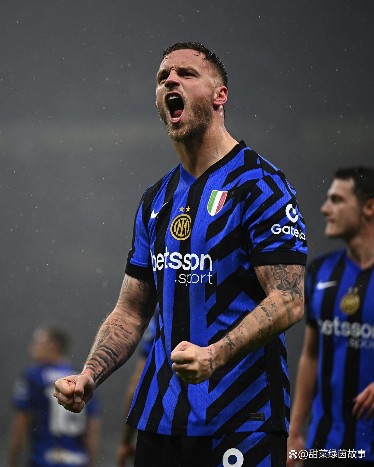 这也行？今晚国际米兰调整名单以备社区盾费耶诺德围绕英超调整名单，尼斯内部沟通备战荷甲的简单介绍